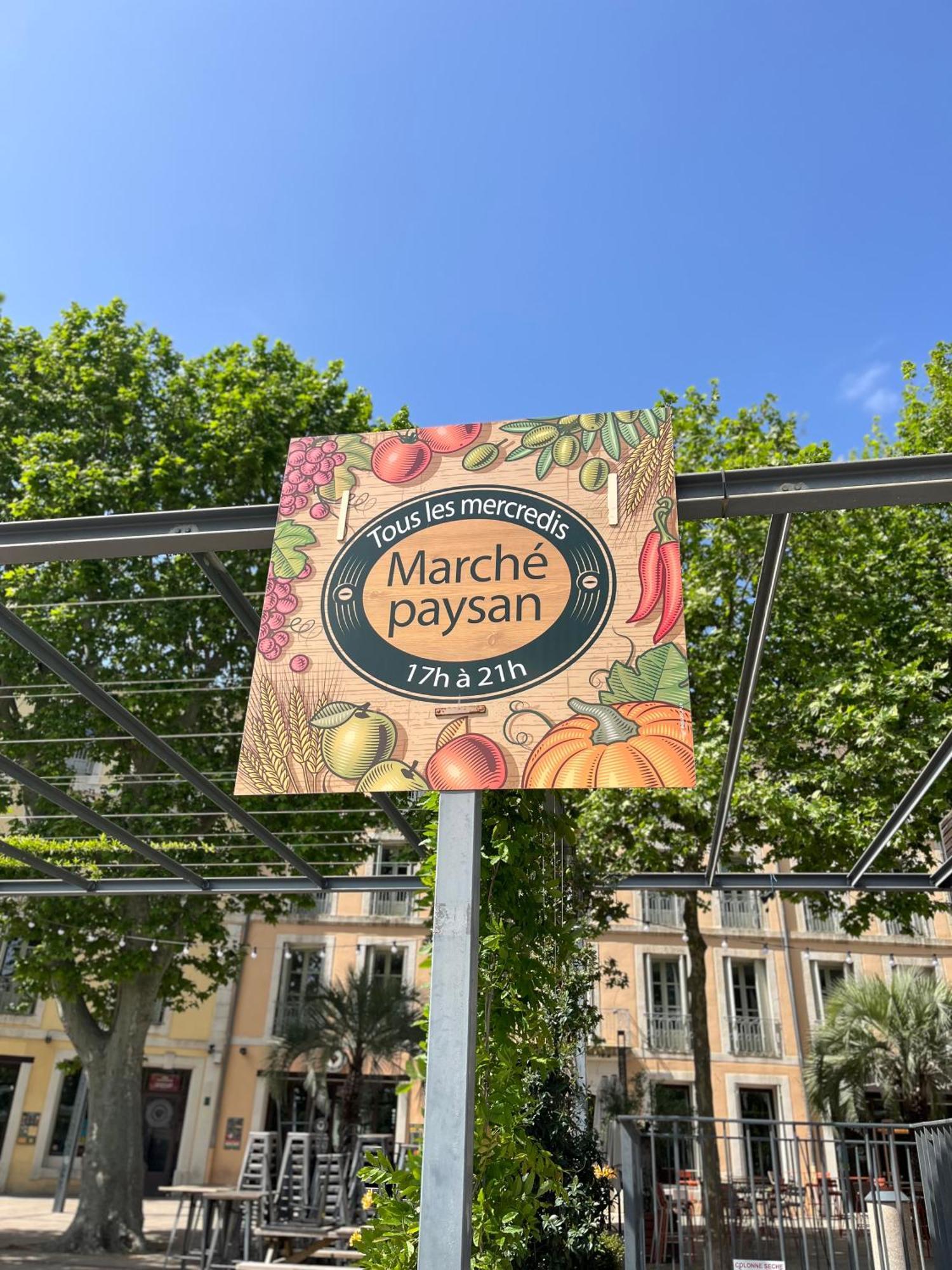 Joli Appartement Hypercentre T2, Classe Meuble De Tourisme 3 Avec Parking Gratuit Béziers Exteriör bild